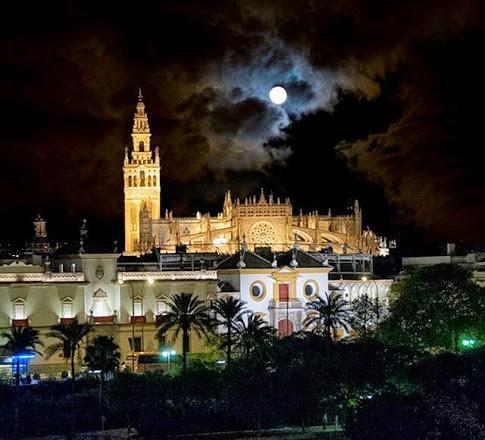 Cathedral House Sevilla Экстерьер фото